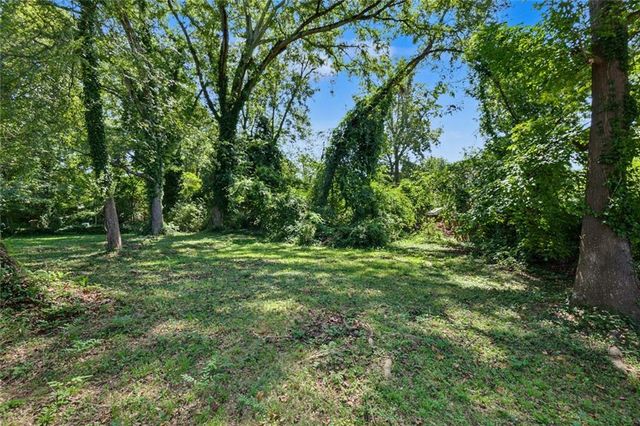1750 Westwood Avenue SW, Atlanta, GA 30310