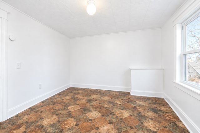 88 Pearl St, Stoughton, MA 02072
