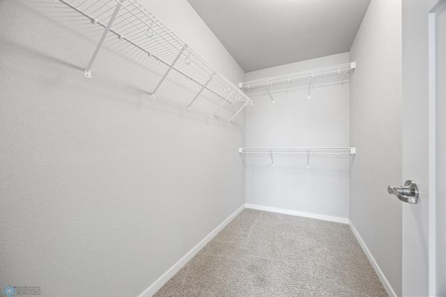4996 37th Avenue S, Fargo, ND 58104