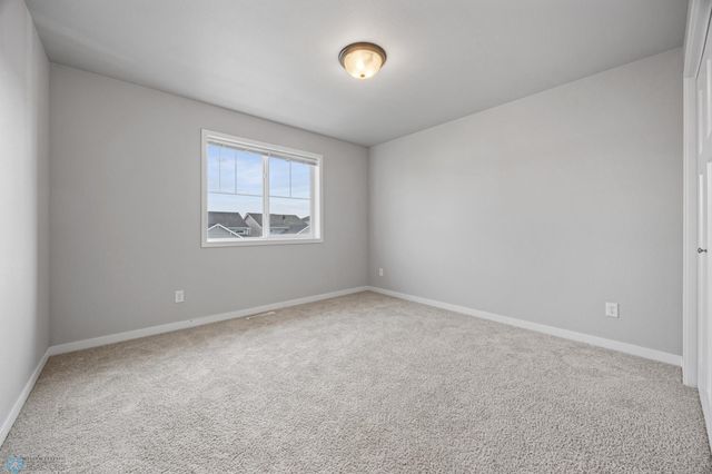 4996 37th Avenue S, Fargo, ND 58104