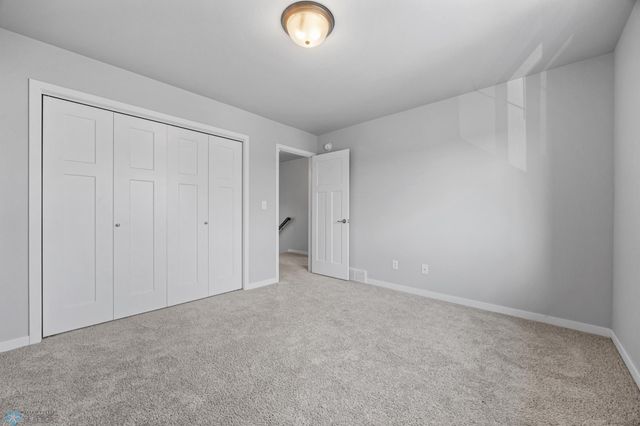 4996 37th Avenue S, Fargo, ND 58104