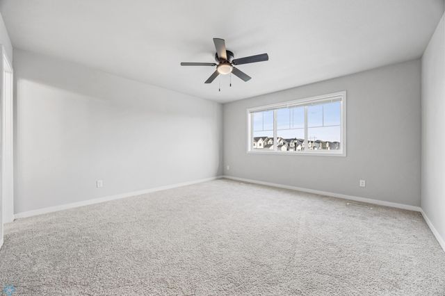 4996 37th Avenue S, Fargo, ND 58104