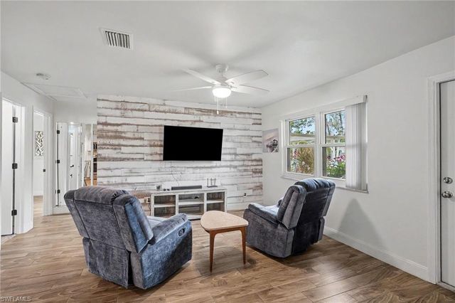 6665 E Tropicana DR, Fort Myers, FL 33919