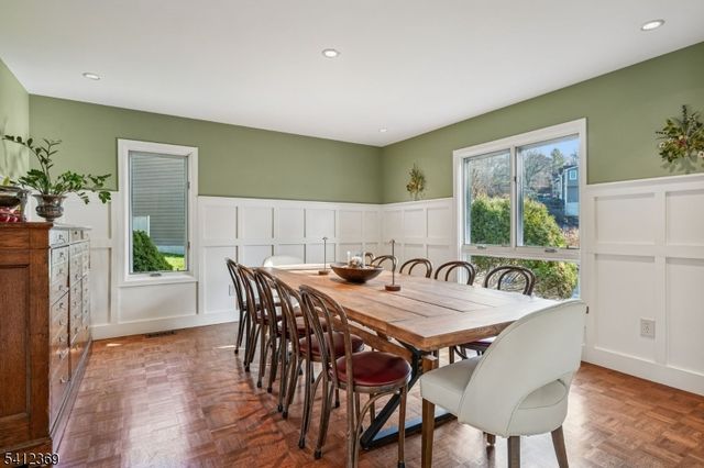 51 Mill Pond Rd, Woodland Park, NJ 07424