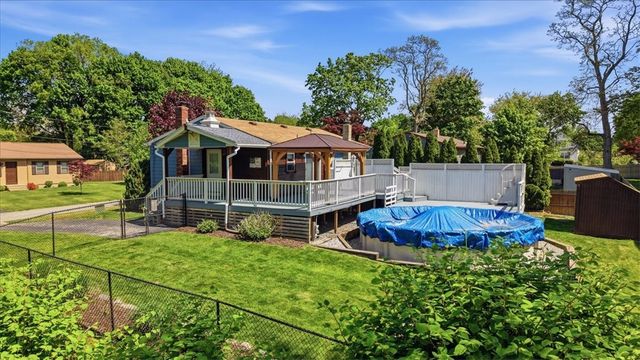 28 Orrin Street, Warwick, RI 02886