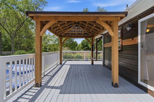 28 Orrin Street, Warwick, RI 02886