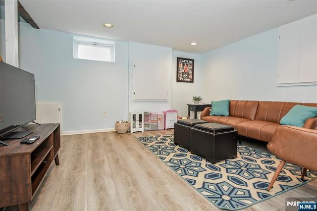 280 Morse Avenue, Wyckoff, NJ 07481