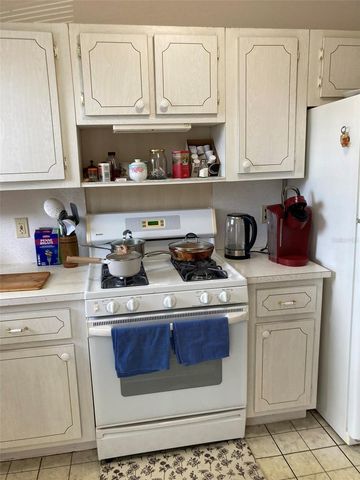 5660 80TH STREET N B107, St Petersburg, FL 33709