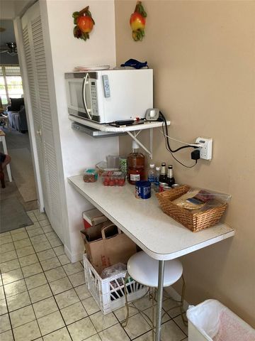 5660 80TH STREET N B107, St Petersburg, FL 33709