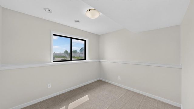 1146 Petersen Court NW, Stewartville, MN 55976