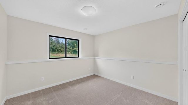 1146 Petersen Court NW, Stewartville, MN 55976