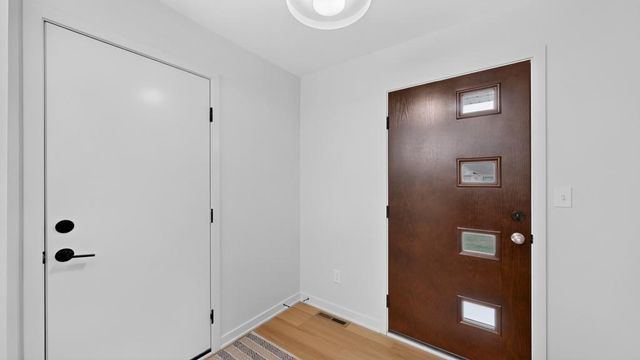 1146 Petersen Court NW, Stewartville, MN 55976