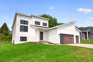 1146 Petersen Court NW, Stewartville, MN 55976