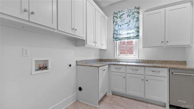 681 Arundell Street, Tuscaloosa, AL 35406