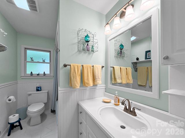 228 Crescent Drive, Lake Junaluska, NC 28745
