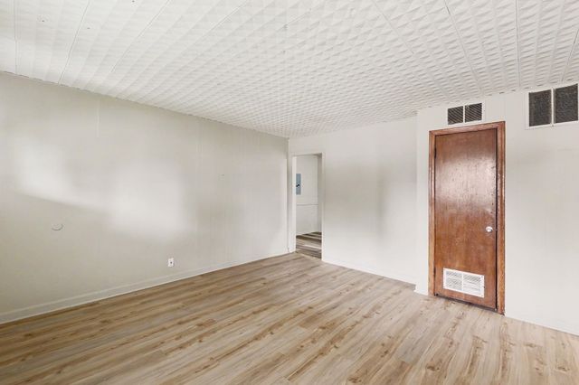 1616 E Funston, Wichita, KS 67211
