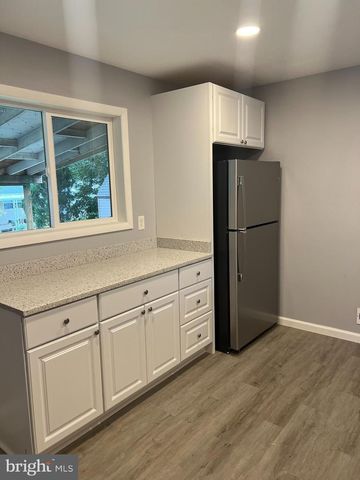 1407 GORDON DR, Glen Burnie, MD 21061
