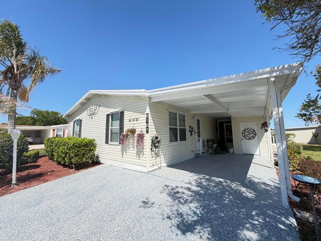 8181 14th Hole Drive, Port St. Lucie, Port St Lucie, FL 34952