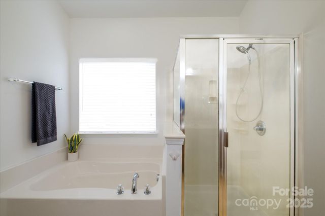 8928 Carneros Creek Road, Charlotte, NC 28214