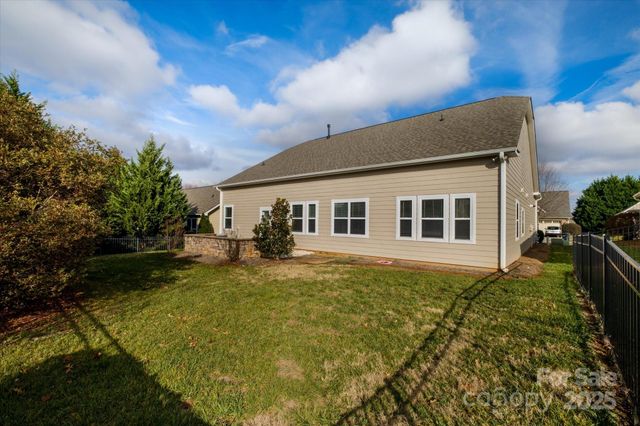 8928 Carneros Creek Road, Charlotte, NC 28214