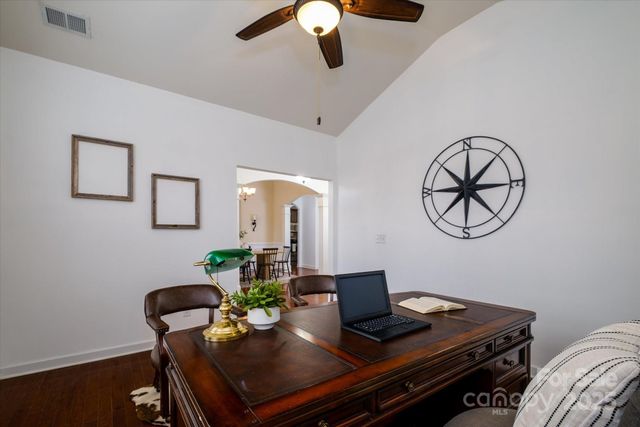 8928 Carneros Creek Road, Charlotte, NC 28214