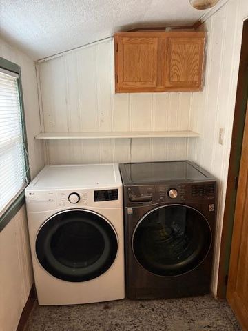 428 10th Avenue N, Saint Cloud, MN 56303