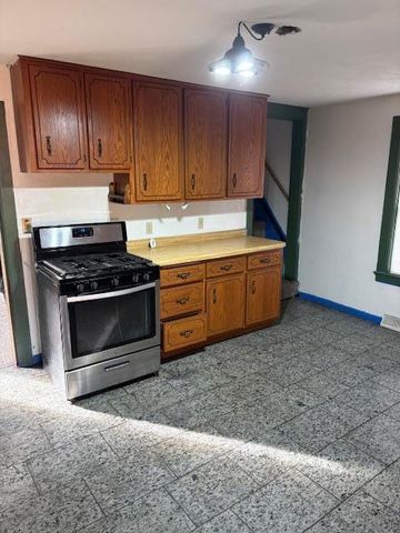 428 10th Avenue N, Saint Cloud, MN 56303