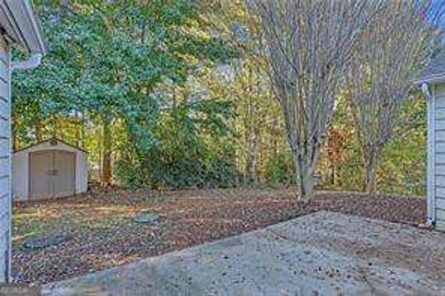 3497 Willow Tree Circle, Douglasville, GA 30135