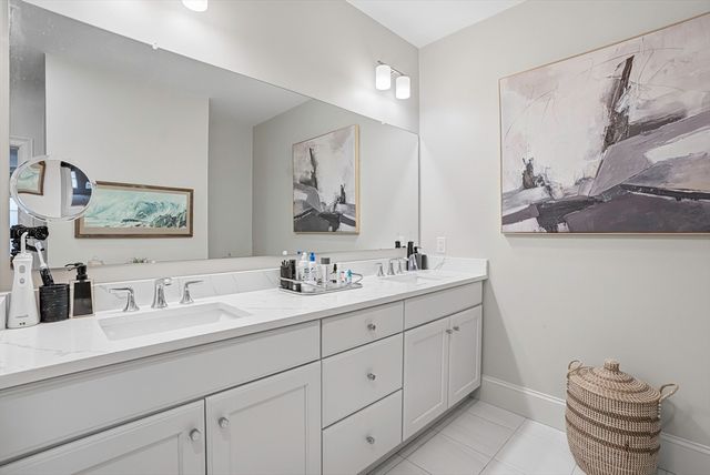 935 Main St 23, Shrewsbury, MA 01545
