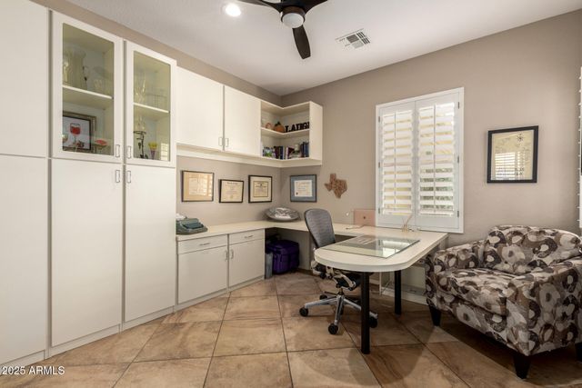 23323 N ARRELLAGA Drive, Sun City West, AZ 85375