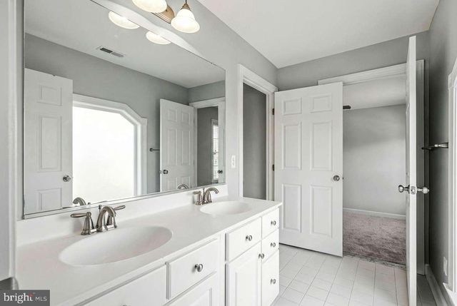 19575 ROTHBURY LN, Leesburg, VA 20175