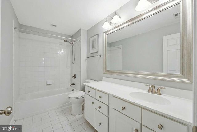 19575 ROTHBURY LN, Leesburg, VA 20175