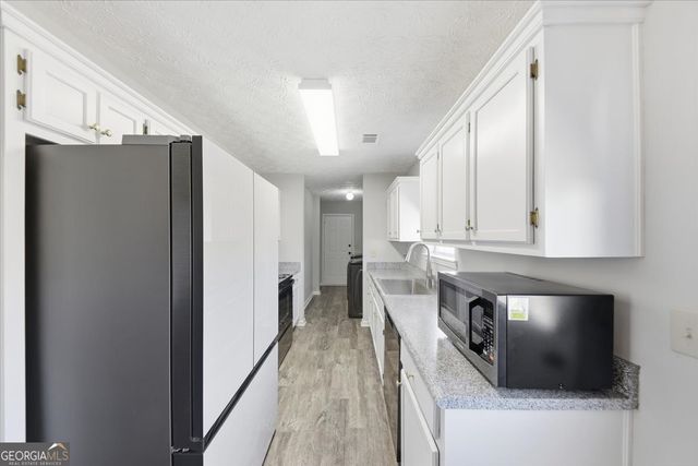 133 Carols Lane, Locust Grove, GA 30248