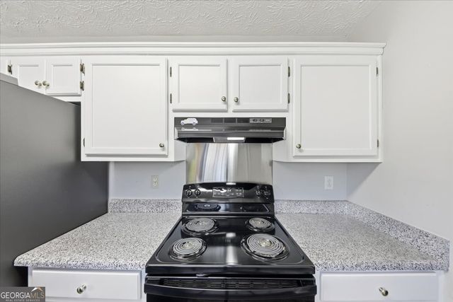 133 Carols Lane, Locust Grove, GA 30248