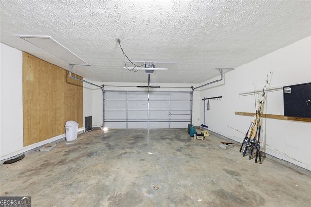 133 Carols Lane, Locust Grove, GA 30248