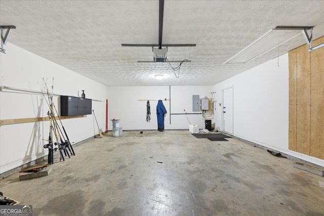 133 Carols Lane, Locust Grove, GA 30248