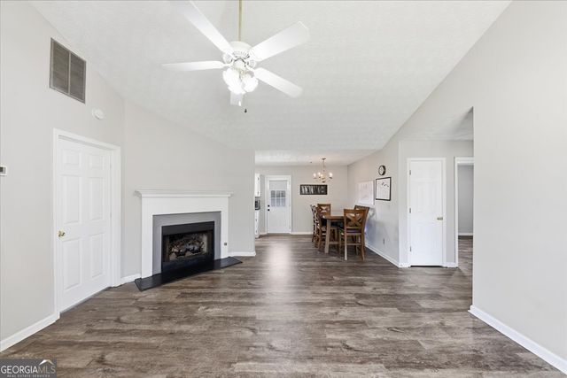 133 Carols Lane, Locust Grove, GA 30248