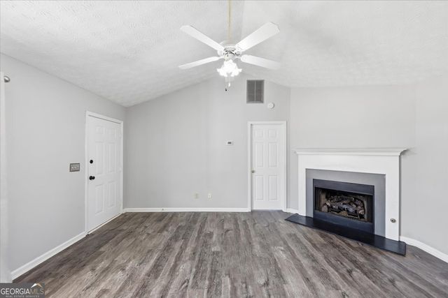 133 Carols Lane, Locust Grove, GA 30248