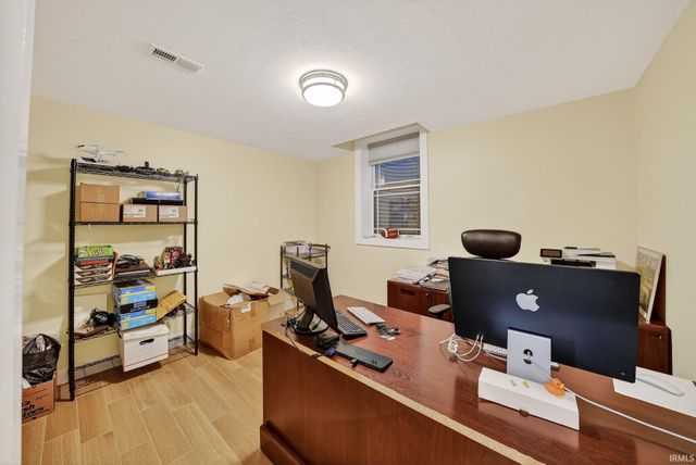 7515 Toscana Court, Granger, IN 46530