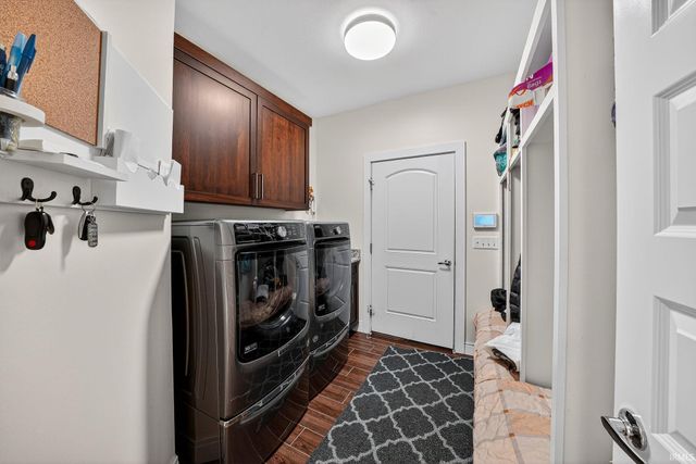 7515 Toscana Court, Granger, IN 46530