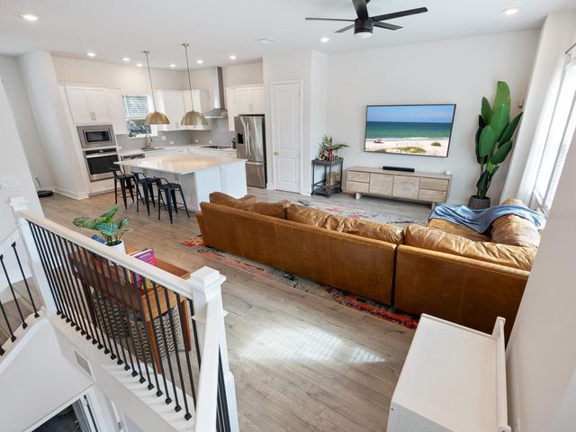 451 WINGFIELD DRIVE, Sarasota, FL 34237