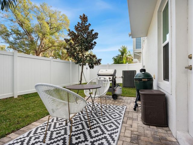 451 WINGFIELD DRIVE, Sarasota, FL 34237