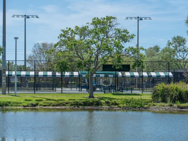 451 WINGFIELD DRIVE, Sarasota, FL 34237