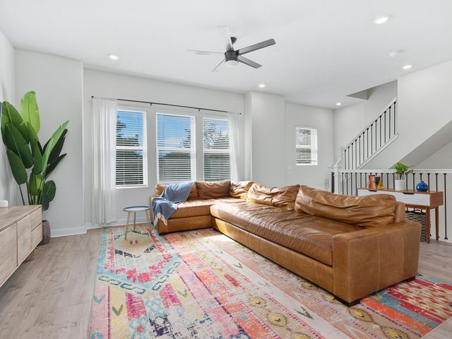 451 WINGFIELD DRIVE, Sarasota, FL 34237