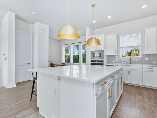 451 WINGFIELD DRIVE, Sarasota, FL 34237