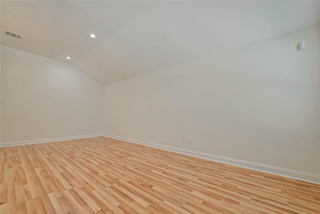 7339 Krueger Road B, Houston, TX 77033