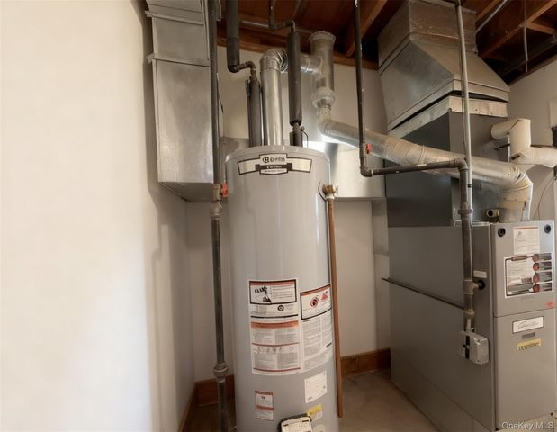 8510 Elmhurst Avenue 2B, Elmhurst, NY 11373