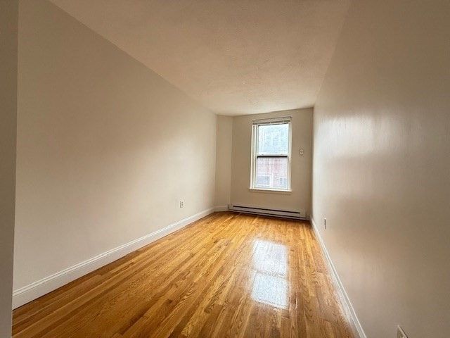 14 Cooper Street 302, Boston, MA 02113