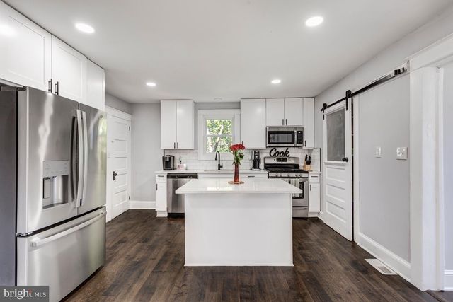 7 HERSH AVE, Westminster, MD 21157