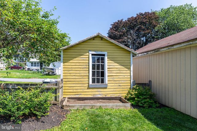 7 HERSH AVE, Westminster, MD 21157